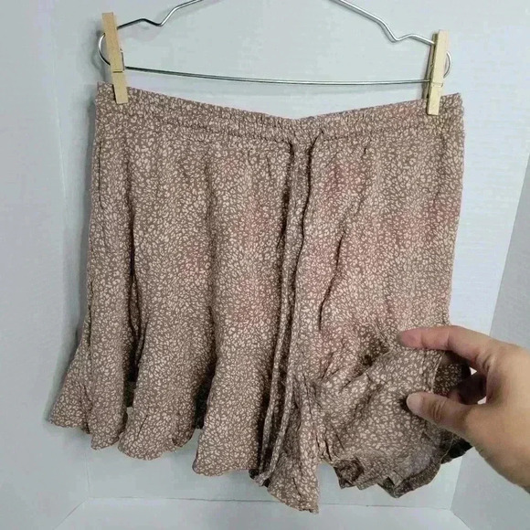 Urban Romantics Size Small Women's Floral Drawstring Loose Shorts - Picture 2 of 8